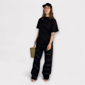 ZIPPERS STYLE JEANS